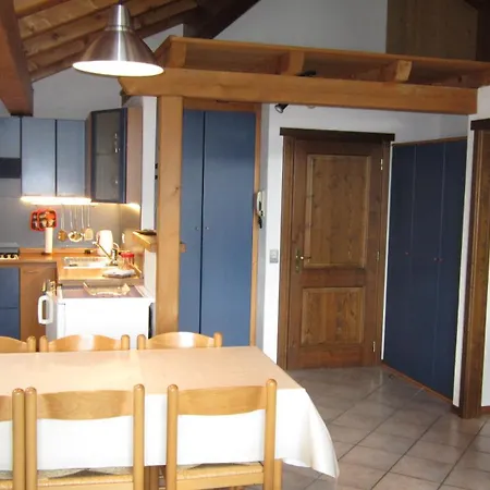 Apartment Casa Grazia Isolaccia